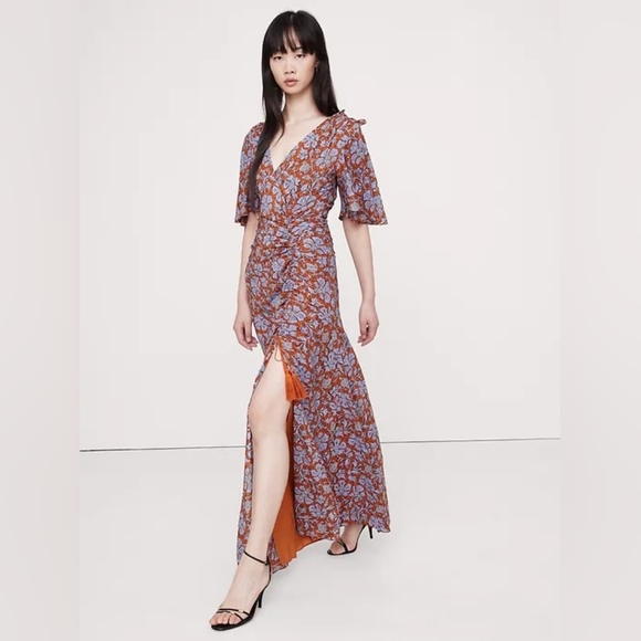 NWT Stretch-Crepe Flutter-Sleeve Maxi Dress Size 6 In Lilac Floral Paisley